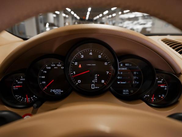 Porsche Cayenne II (958) с пробегом 2011 года, цена 1 795 000 рублей, 246289 км, внедорожник, Автокод Объявления