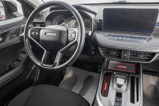 Haval Jolion I с пробегом 2024 года, цена 1 999 000 рублей, 11500 км, внедорожник, Автокод Объявления