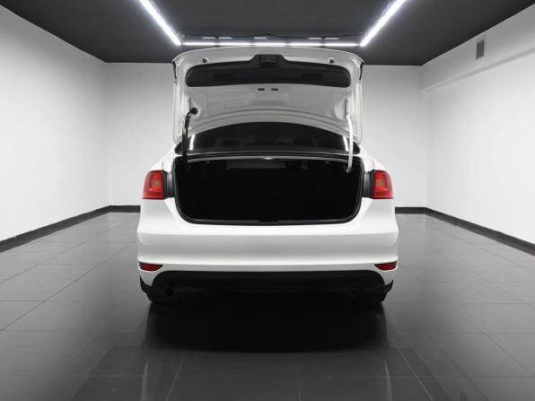 Volkswagen Jetta VI с пробегом 2012 года, цена 895 000 рублей, 192334 км, седан, Автокод Объявления