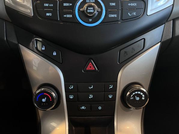 Chevrolet Cruze I Рестайлинг с пробегом 2014 года, цена 531 000 рублей, 249039 км, седан, Автокод Объявления
