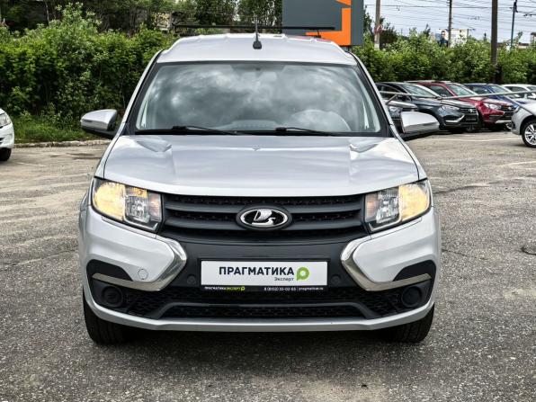 Lada (ВАЗ) Largus I Рестайлинг с пробегом 2024 года, цена 1 079 000 рублей, 31000 км, универсал, Автокод Объявления