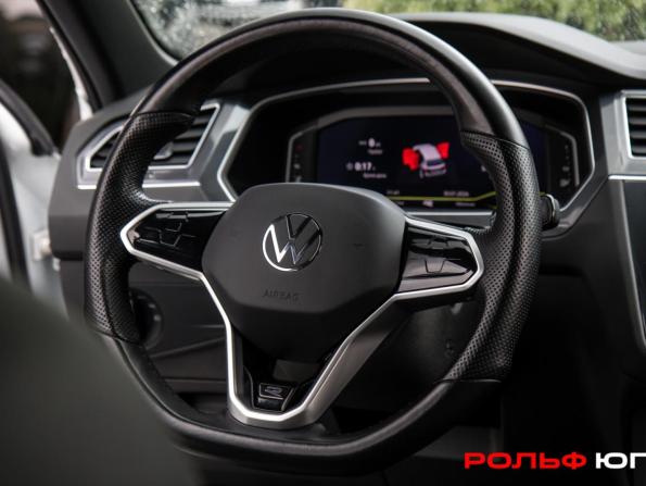 Volkswagen Tiguan II Рестайлинг с пробегом 2022 года, цена 3 848 000 рублей, 98443 км, внедорожник, Автокод Объявления