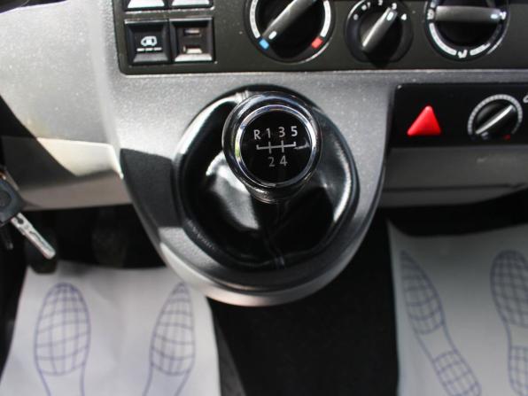 Volkswagen Caravelle T5 с пробегом 2009 года, цена 1 498 000 рублей, 347610 км, минивэн, Автокод Объявления