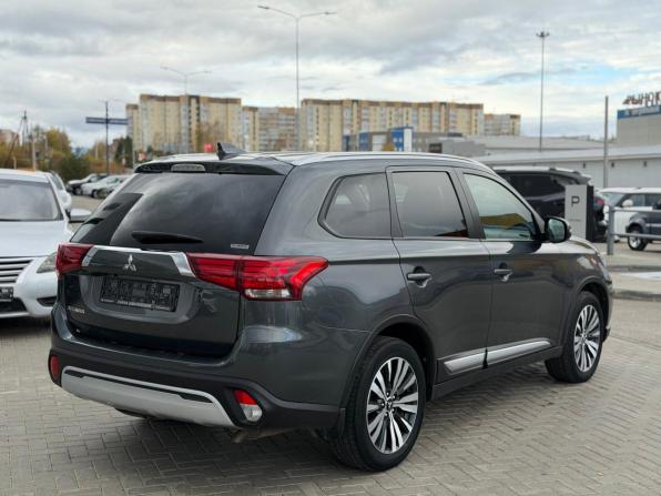 Mitsubishi Outlander III Рестайлинг 3 с пробегом 2020 года, цена 2 550 000 рублей, 81667 км, внедорожник, Автокод Объявления