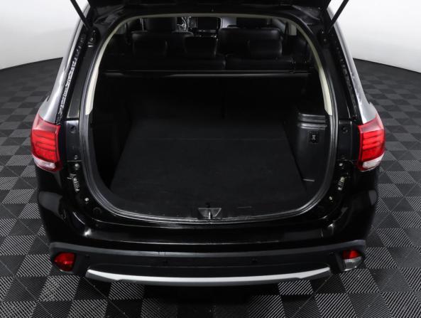 Mitsubishi Outlander III Рестайлинг 3 с пробегом 2018 года, цена 2 140 000 рублей, 146930 км, внедорожник, Автокод Объявления