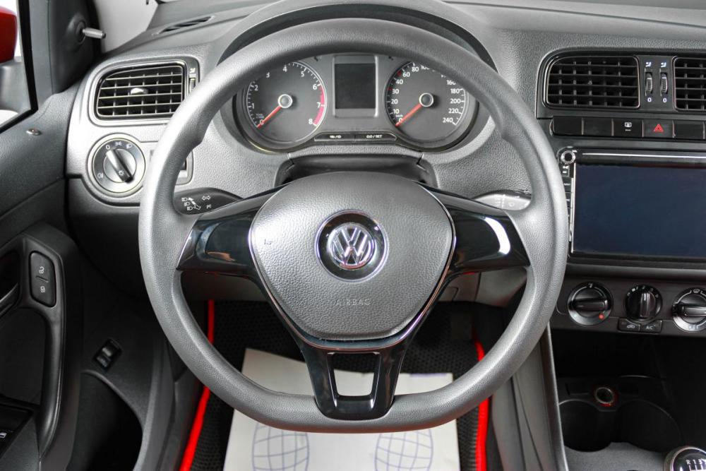 Volkswagen Polo V Рестайлинг Тюмень  - изображение 13