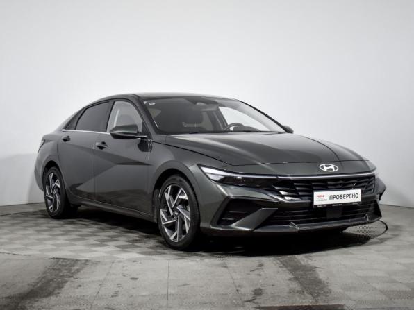 Hyundai Elantra VII (CN7) Рестайлинг с пробегом 2024 года, цена 2 098 960 рублей, 39485 км, седан, Автокод Объявления