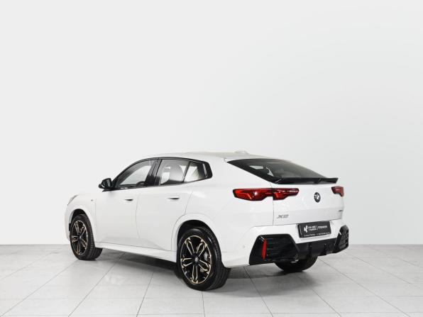 BMW X2 II (U10) с пробегом 2025 года, цена 5 621 000 рублей, 6735 км, внедорожник, Автокод Объявления