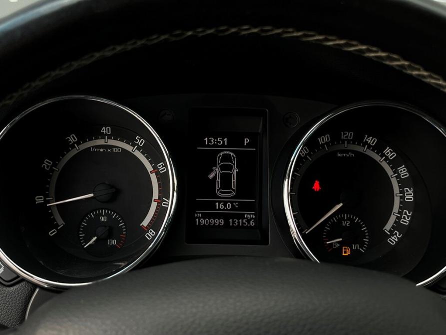 Skoda Yeti I Рестайлинг Санкт-Петербург  - изображение 23
