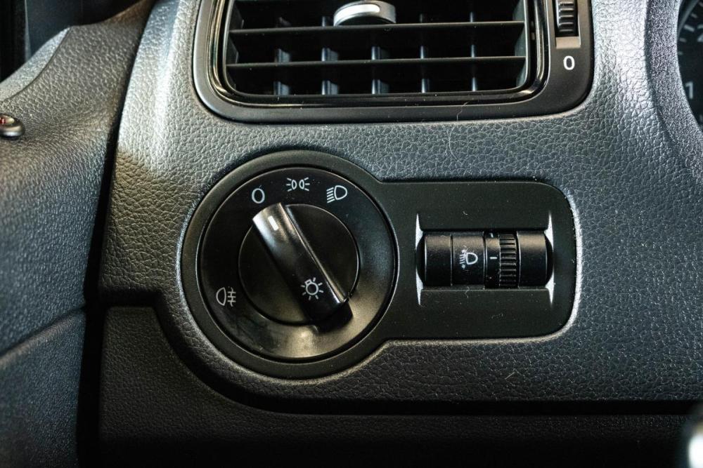 Volkswagen Polo V Рестайлинг Уфа  - изображение 15