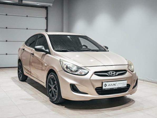Hyundai Solaris I с пробегом 2011 года, цена 595 000 рублей, 157930 км, седан, Автокод Объявления