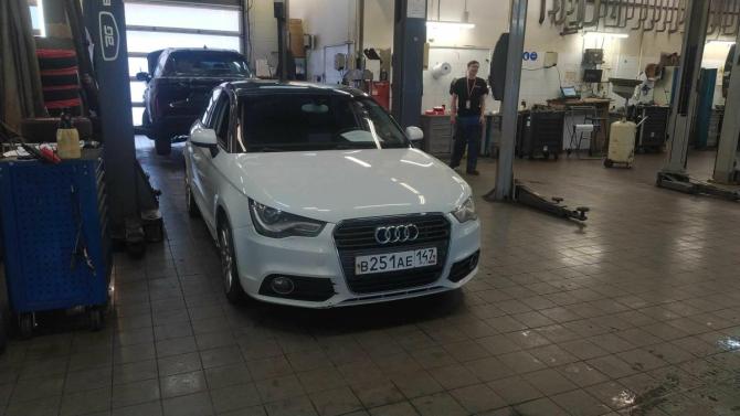 Audi A1 I (8X) с пробегом 2012 года, цена 1 000 000 рублей, 132634 км, хэтчбек, Автокод Объявления