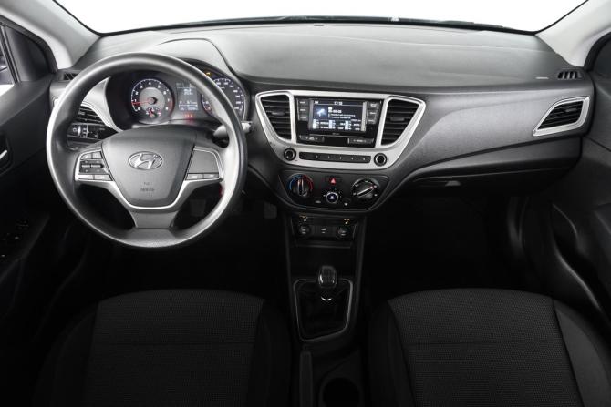 Hyundai Solaris II Рестайлинг с пробегом 2021 года, цена 1 440 000 рублей, 130282 км, седан, Автокод Объявления