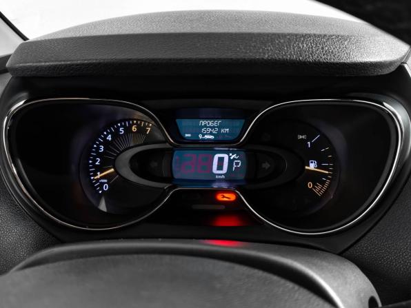 Renault Kaptur I с пробегом 2016 года, цена 1 059 000 рублей, 251857 км, внедорожник, Автокод Объявления