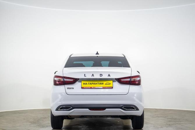 Lada (ВАЗ) Vesta I Рестайлинг (NG) с пробегом 2024 года, цена 1 449 000 рублей, 65000 км, седан, Автокод Объявления