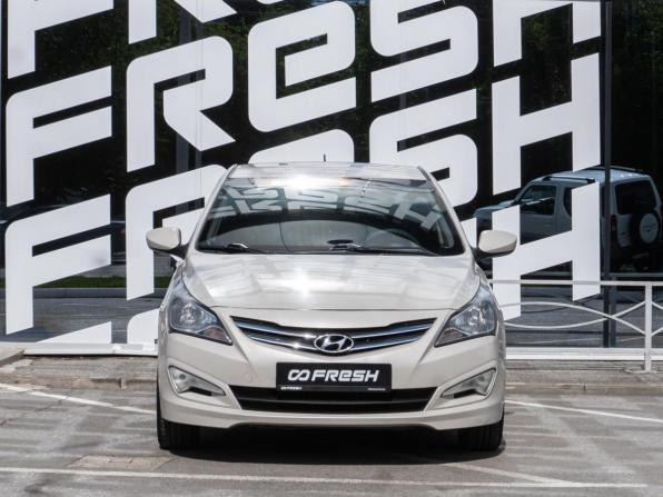 Hyundai Solaris I Рестайлинг с пробегом 2015 года, цена 1 039 000 рублей, 182705 км, седан, Автокод Объявления