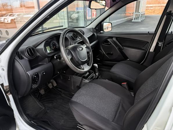 Lada (ВАЗ) Granta I с пробегом 2015 года, цена 410 000 рублей, 139918 км, седан, Автокод Объявления