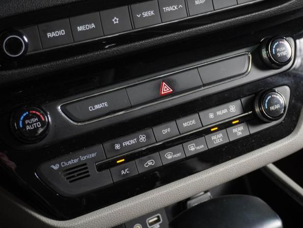 Kia Carnival III с пробегом 2020 года, цена 3 119 000 рублей, 93012 км, минивэн, Автокод Объявления