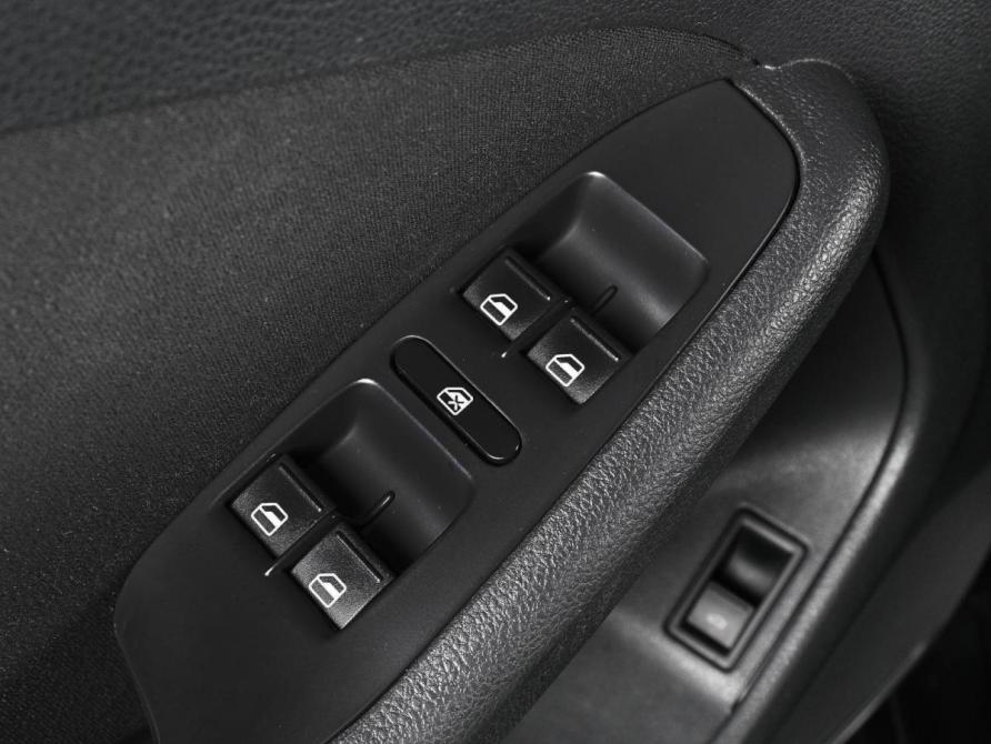 Volkswagen Jetta VI Ростов-на-Дону  - изображение 14