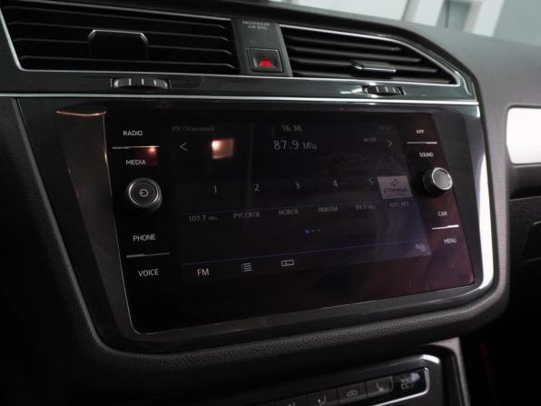 Volkswagen Tiguan II с пробегом 2017 года, цена 2 120 000 рублей, 177517 км, внедорожник, Автокод Объявления