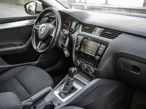 Skoda Octavia III (A7) с пробегом 2015 года, цена 1 268 000 рублей, 159168 км, лифтбек, Автокод Объявления
