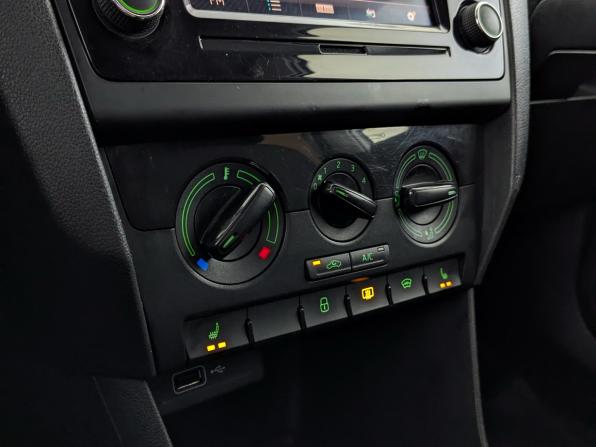 Skoda Rapid I Рестайлинг с пробегом 2019 года, цена 1 299 000 рублей, 134689 км, лифтбек, Автокод Объявления