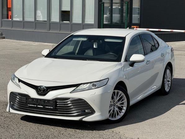 Toyota Camry VIII (XV70) с пробегом 2019 года, цена 2 570 000 рублей, 103502 км, седан, Автокод Объявления