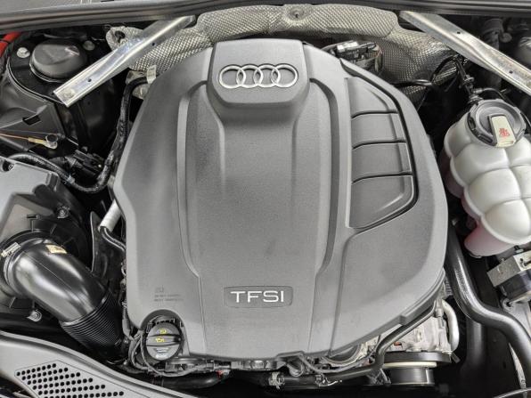 Audi A4 allroad V (B9) Рестайлинг с пробегом 2019 года, цена 3 430 000 рублей, 131511 км, универсал, Автокод Объявления