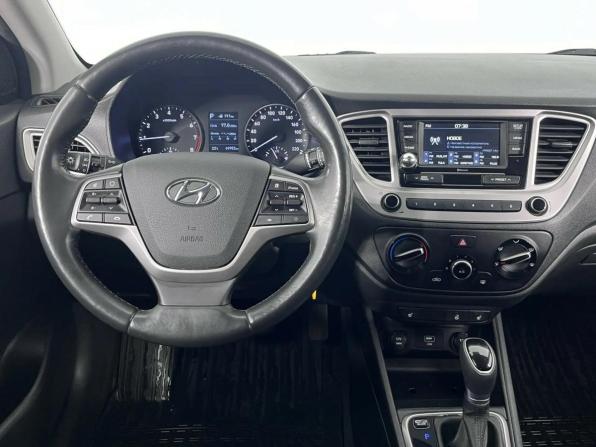 Hyundai Solaris II с пробегом 2019 года, цена 1 435 000 рублей, 69950 км, седан, Автокод Объявления
