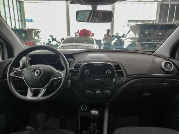 Renault Kaptur I Рестайлинг с пробегом 2021 года, цена 1 646 000 рублей, 106852 км, внедорожник, Автокод Объявления