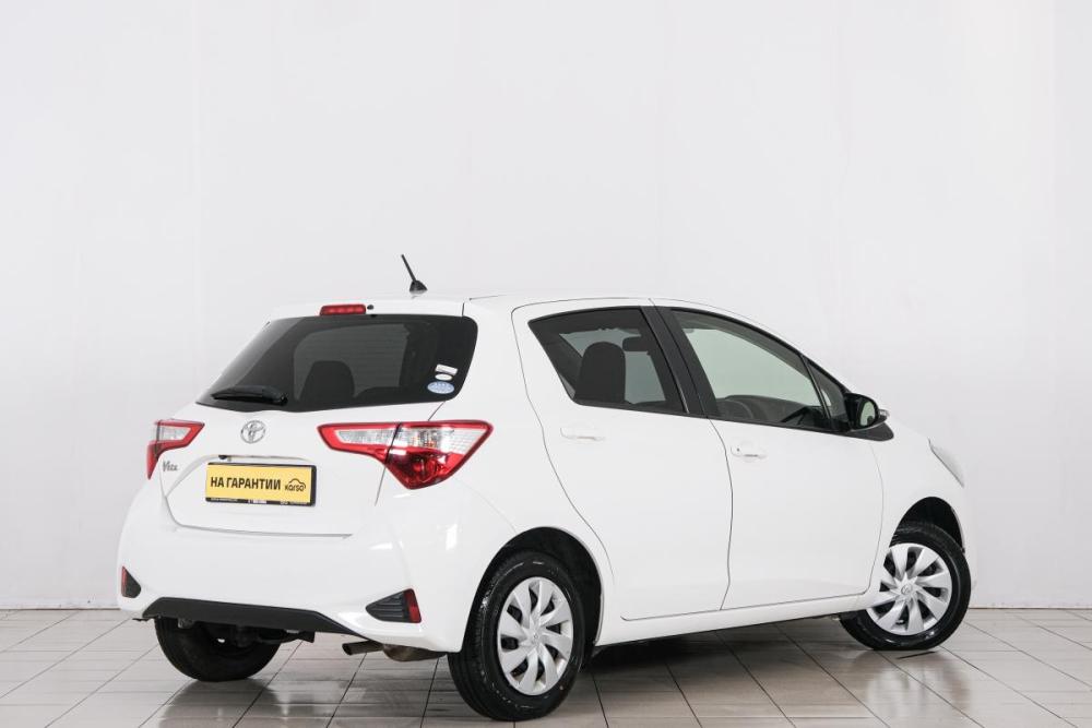 Toyota Vitz III (XP130) Рестайлинг 2 Красноярск  - изображение 7