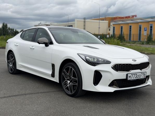 Kia Stinger I с пробегом 2021 года, цена 3 600 000 рублей, 66695 км, лифтбек, Автокод Объявления