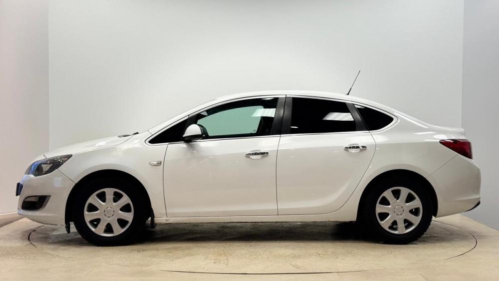 Opel Astra J Рестайлинг Киров  - изображение 2