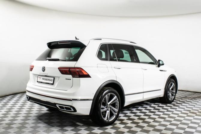 Volkswagen Tiguan II Рестайлинг с пробегом 2021 года, цена 3 460 000 рублей, 44000 км, внедорожник, Автокод Объявления