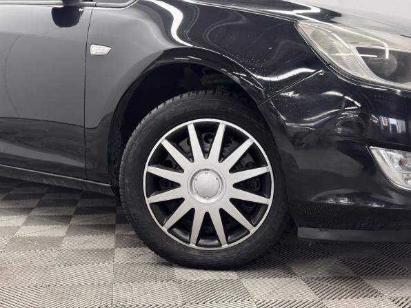 Opel Astra J с пробегом 2011 года, цена 599 000 рублей, 167376 км, хэтчбек, Автокод Объявления