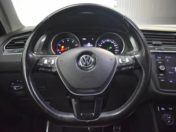 Volkswagen Tiguan II с пробегом 2018 года, цена 1 949 000 рублей, 168077 км, внедорожник, Автокод Объявления