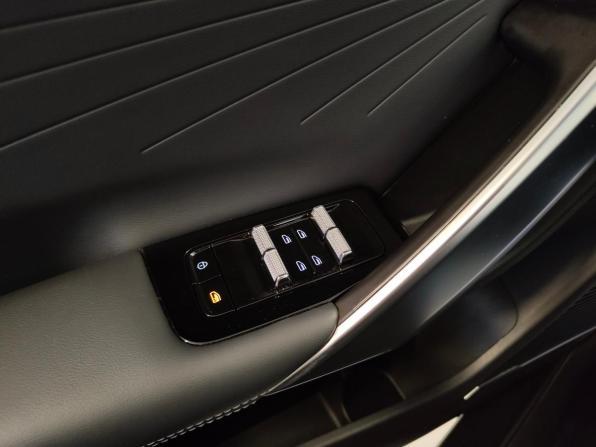 Geely Atlas II с пробегом 2024 года, цена 3 126 000 рублей, 26933 км, внедорожник, Автокод Объявления