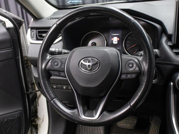 Toyota RAV4 V (XA50) с пробегом 2020 года, цена 2 798 000 рублей, 139758 км, внедорожник, Автокод Объявления