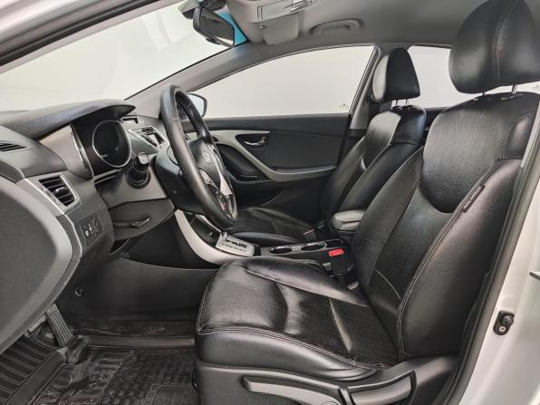 Hyundai Avante V с пробегом 2011 года, цена 925 000 рублей, 181199 км, седан, Автокод Объявления