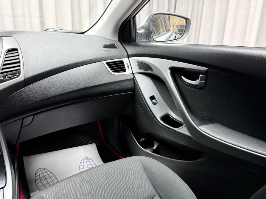 Hyundai Elantra V (MD) Рестайлинг Ижевск  - изображение 12
