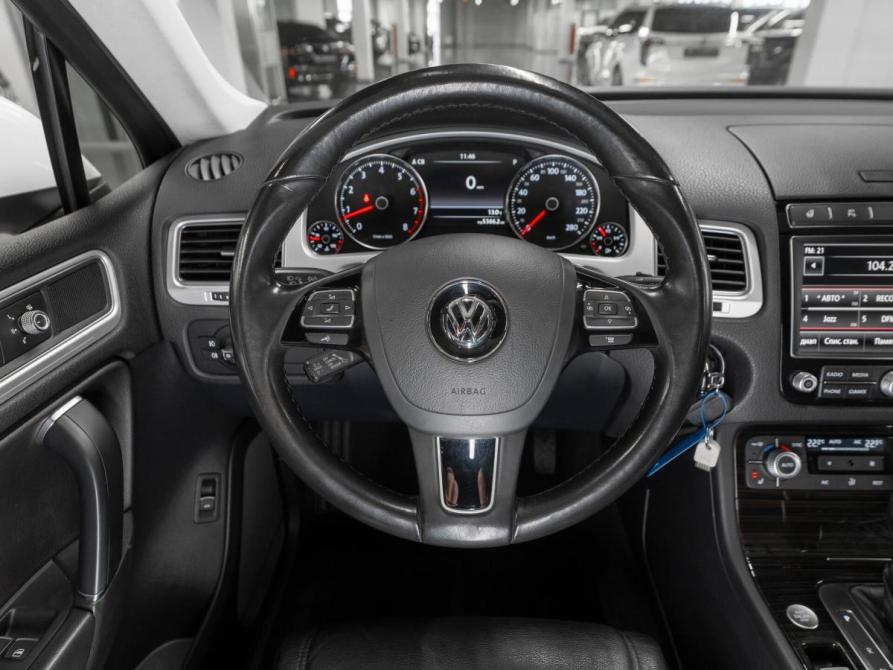 Volkswagen Touareg II Рестайлинг Москва  - изображение 15