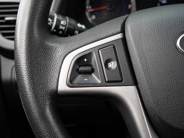 Hyundai Solaris I Рестайлинг с пробегом 2016 года, цена 1 070 000 рублей, 100198 км, седан, Автокод Объявления