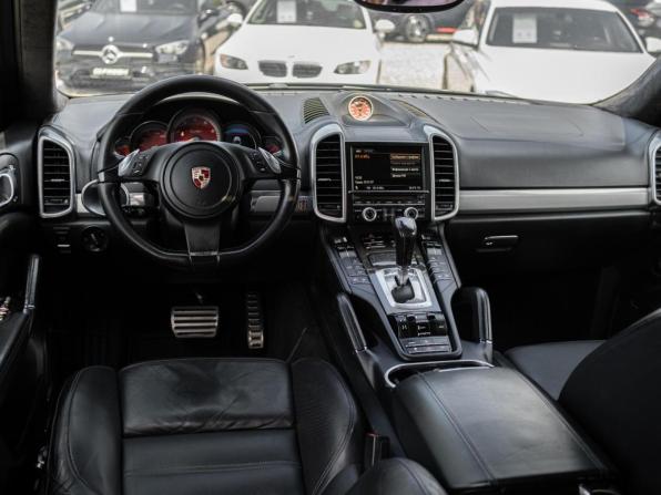 Porsche Cayenne II (958) с пробегом 2010 года, цена 1 599 000 рублей, 297455 км, внедорожник, Автокод Объявления