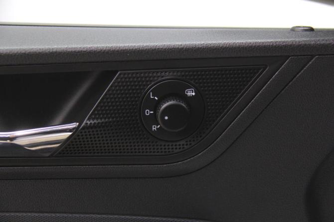 Skoda Rapid II с пробегом 2021 года, цена 1 378 000 рублей, 193830 км, лифтбек, Автокод Объявления