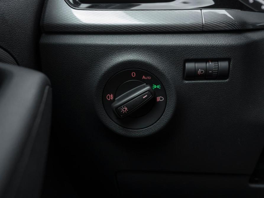 Volkswagen Polo VI Москва  - изображение 19
