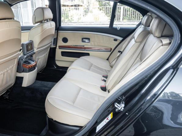 BMW 7 серии IV (E65/E66) с пробегом 2004 года, цена 1 060 000 рублей, 334418 км, седан, Автокод Объявления
