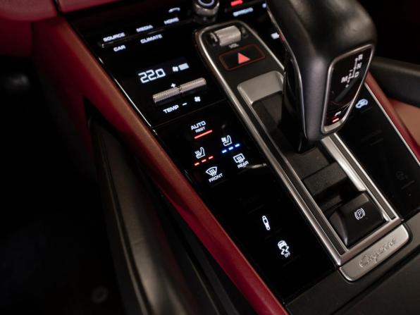 Porsche Cayenne III с пробегом 2019 года, цена 5 880 000 рублей, 98015 км, внедорожник, Автокод Объявления