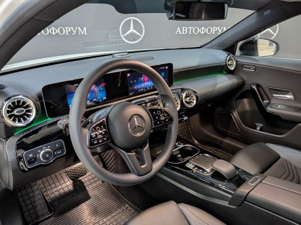 Mercedes-Benz A-Класс IV (W177) с пробегом 2020 года, цена 2 895 000 рублей, 35483 км, хэтчбек, Автокод Объявления