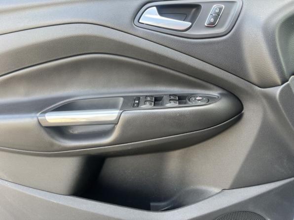 Ford Kuga II с пробегом 2014 года, цена 1 265 000 рублей, 164754 км, внедорожник, Автокод Объявления