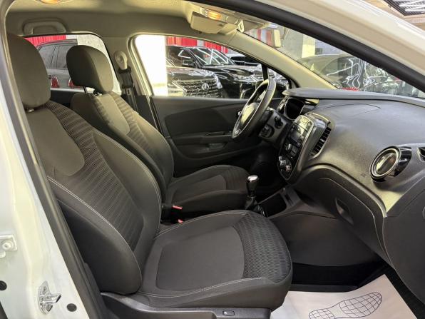 Renault Kaptur I с пробегом 2018 года, цена 1 599 000 рублей, 101250 км, внедорожник, Автокод Объявления